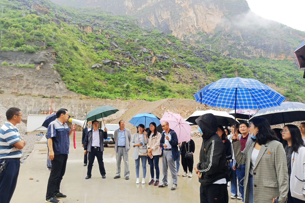 1630136368704731.jpg 2.jpg