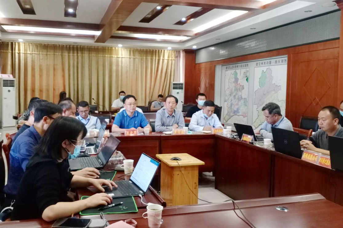 1637051935219892.jpg 德宏州強化農(nóng)村供水保障項目實施方案技術(shù)指導會照片.jpg